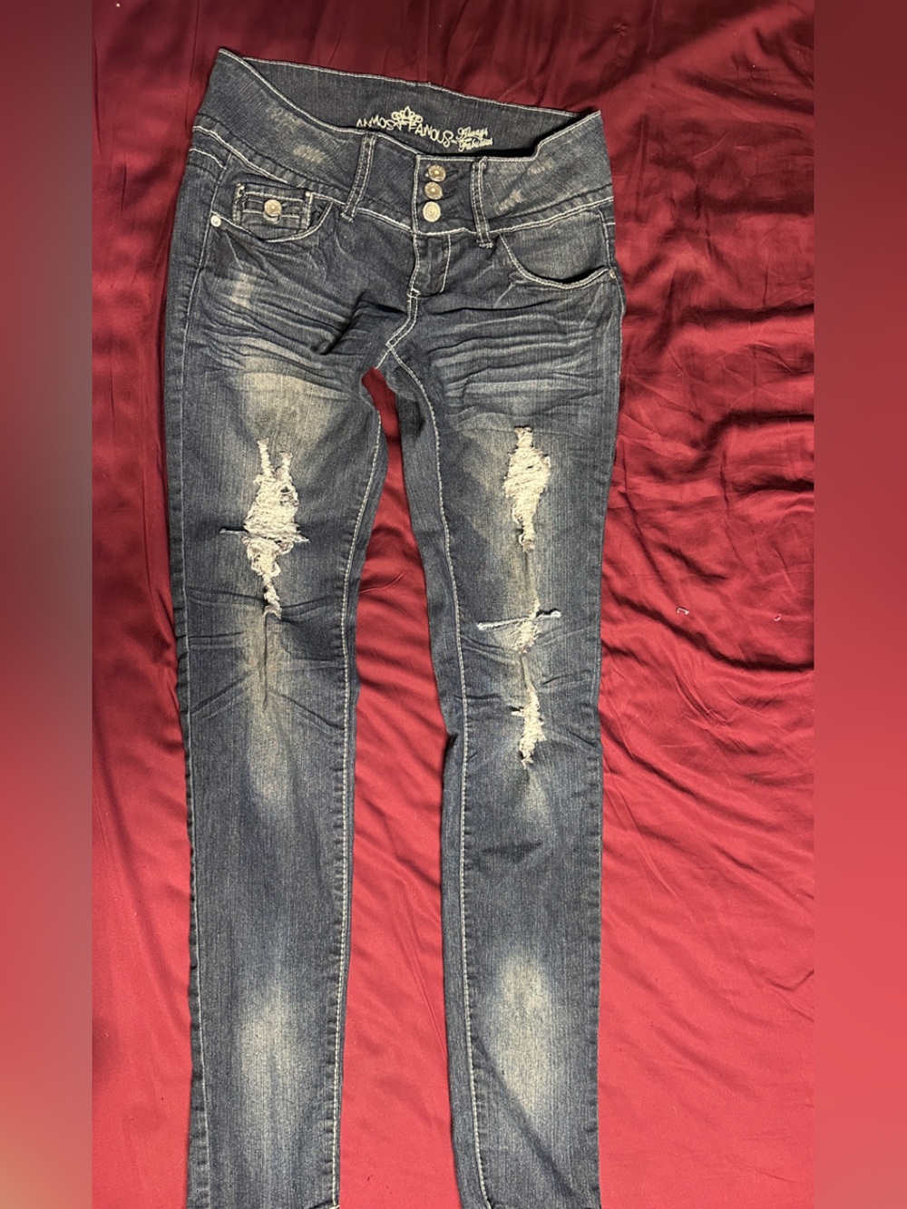 Almost Famous Junior size 7 Skinny Ripped Blue Jeans